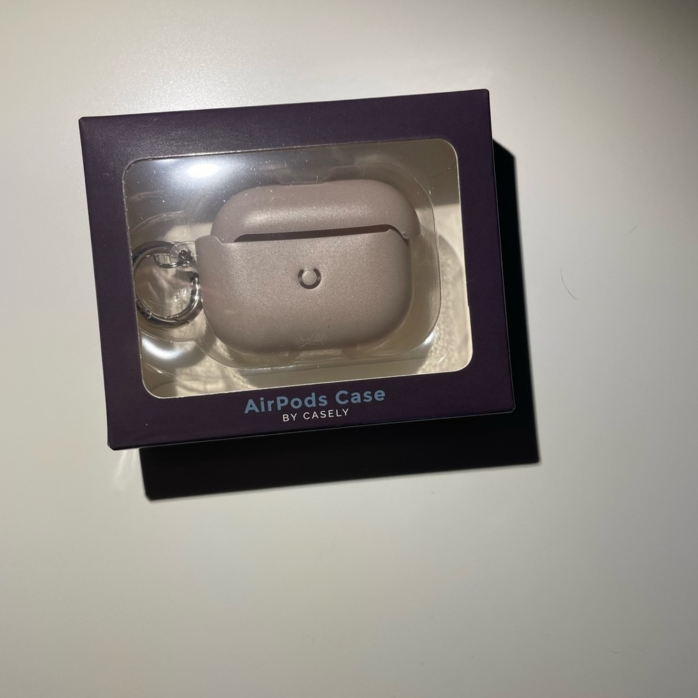 NIB AIRPODS PRO 1 CASE